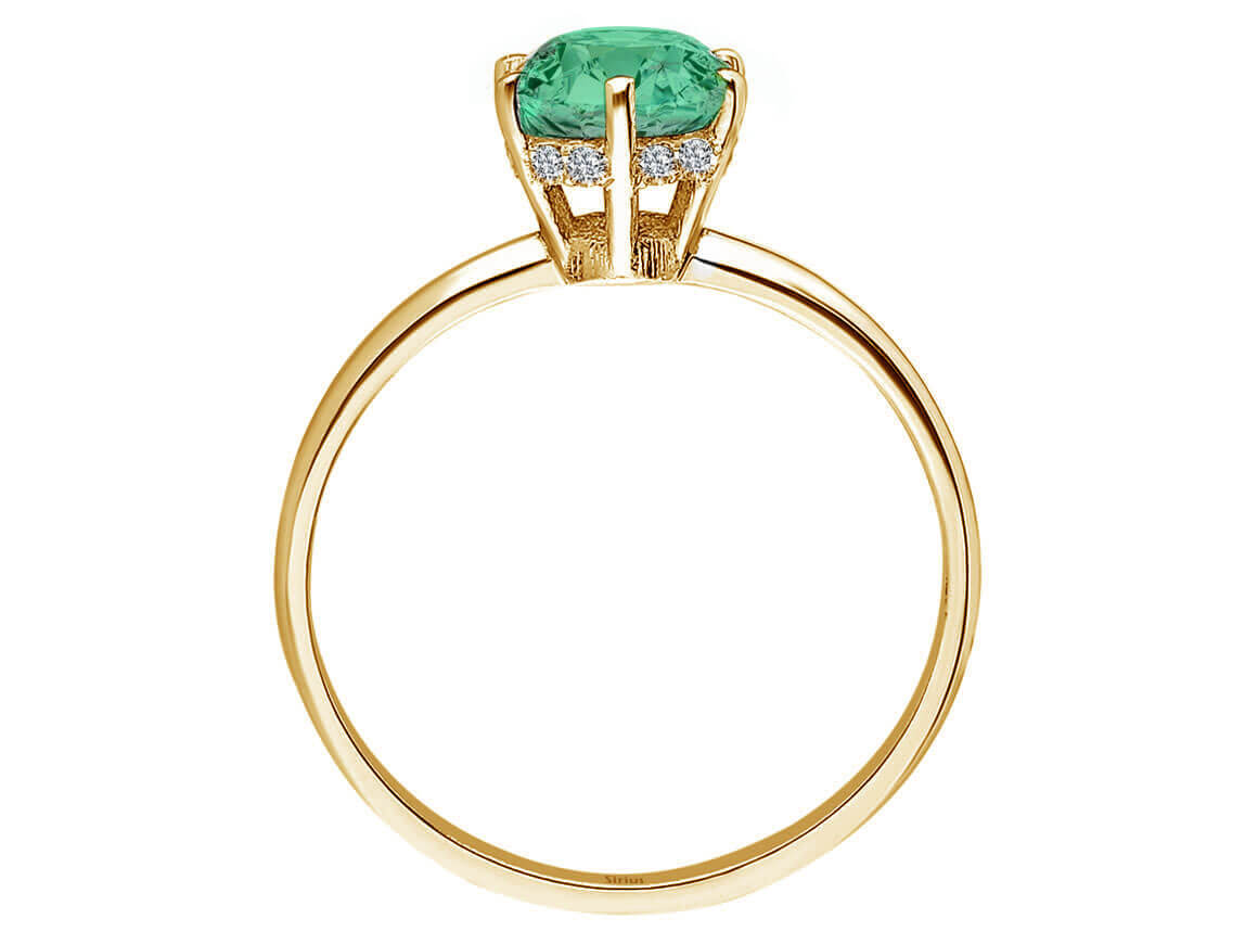 Elegant ring with lab-grown diamonds and Emerald | 14K Yellow Gold - high-quality Jewelry from Rosy Lab Diamonds