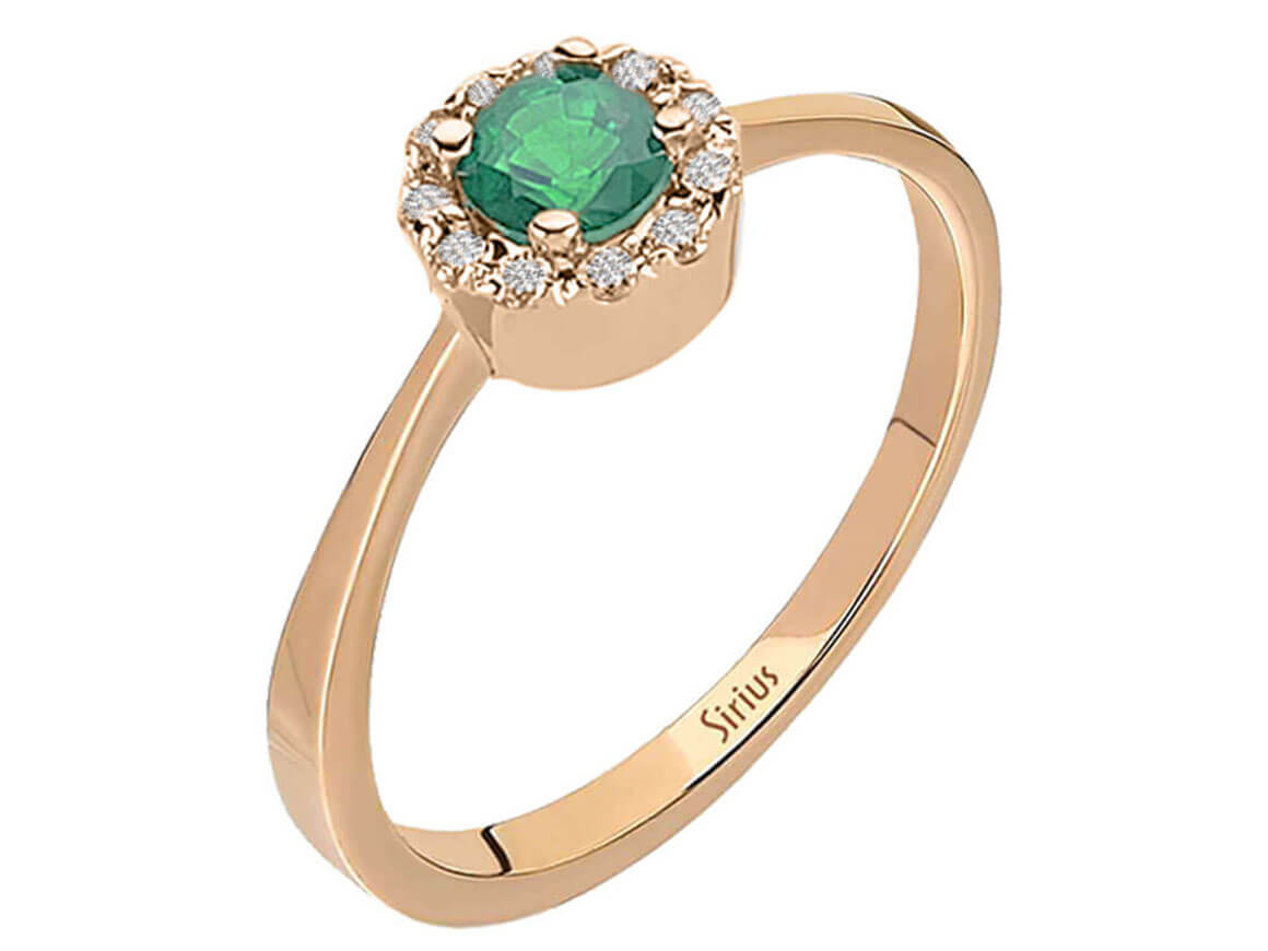 Elegant 14 Karat Rose Gold Ring with Round Emerald and Round Cut Diamonds