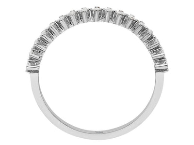 Elegant half-carat diamond ring with round cut