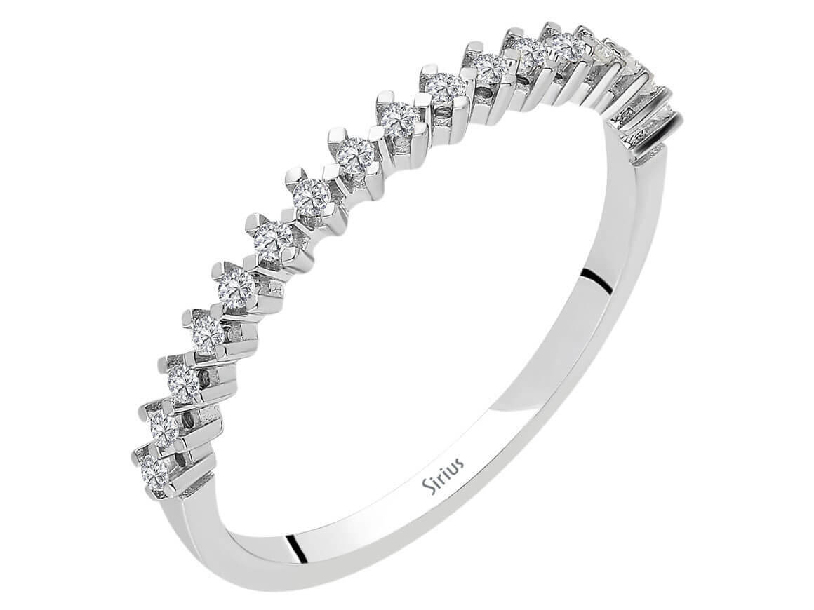 Élégante bague en diamant d’un demi-carat, à Taille Brillant Rond, en Or Blanc 14 carats – Bijoux haut de gamme de Rosy Lab Diamonds