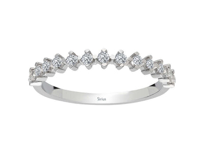 Sparkling half-carat diamond ring with round cut