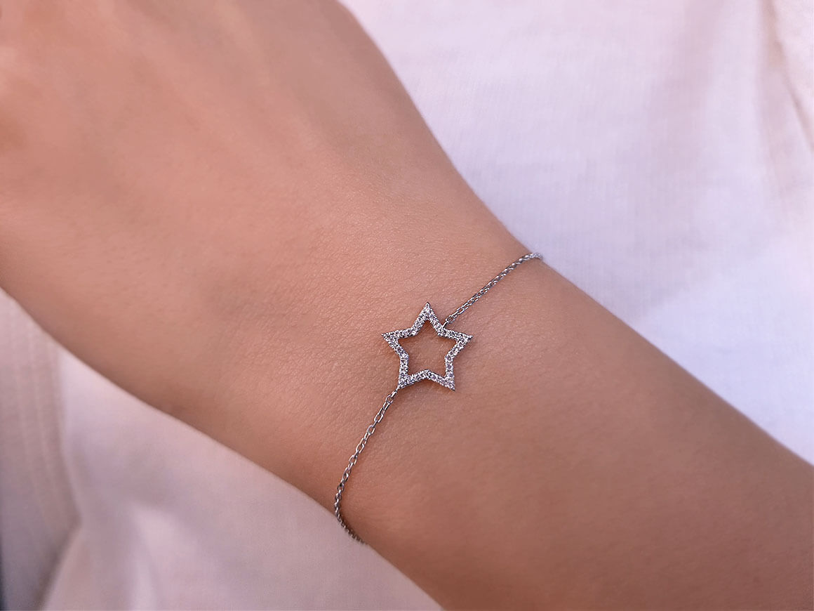30 Pırlantalı 18K Beyaz Altın Yıldız Bileklik - Zarif Mücevher - Rosy Lab Diamonds'tan yüksek kaliteli Mücevher
