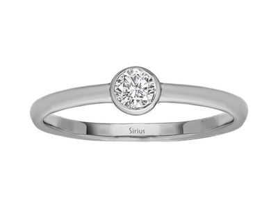 14 Karat white gold solitaire ring with 1 round diamond – 0.15 carat