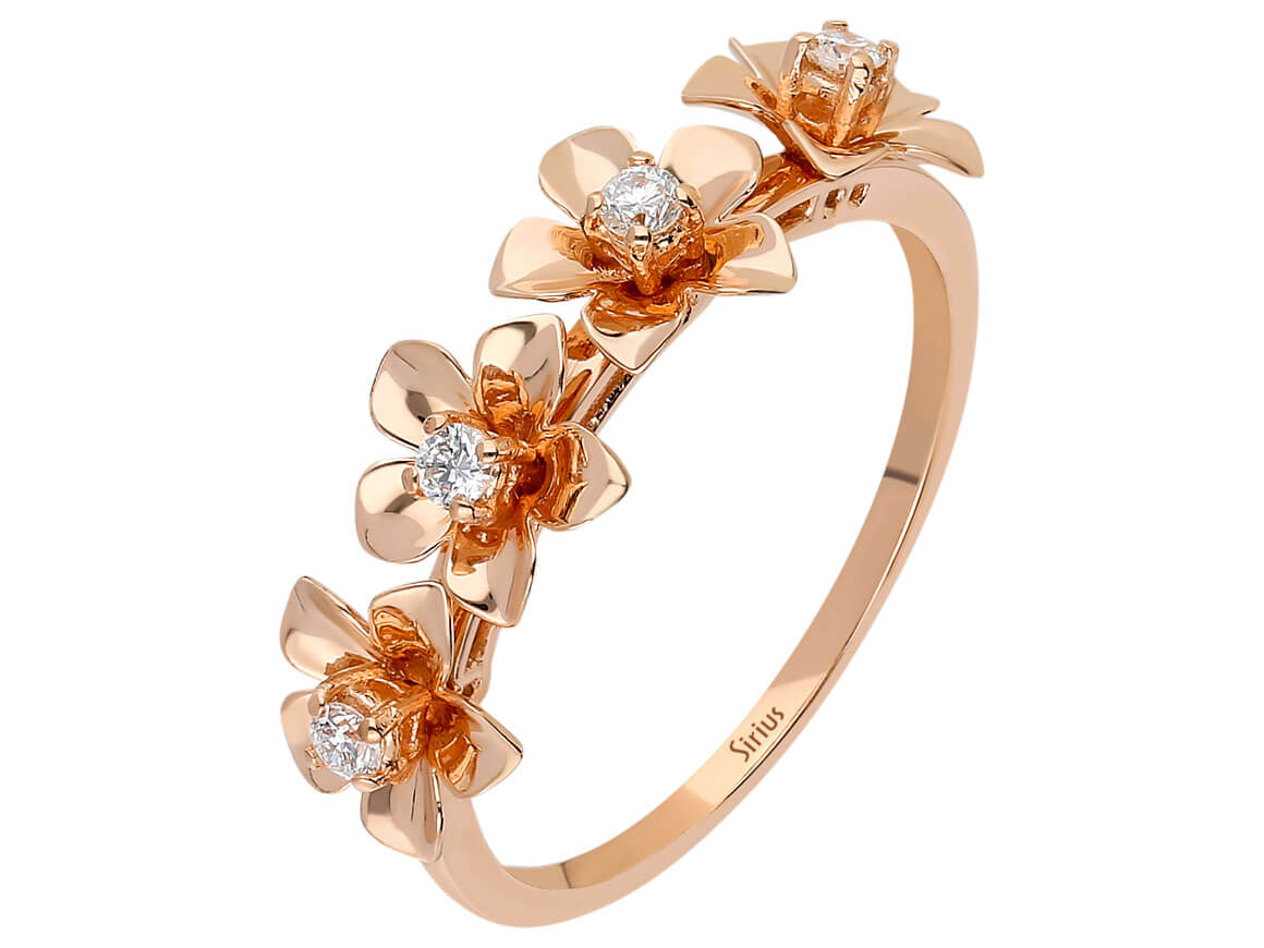 Gardenia flower ring with diamonds in 14K Rose Gold - Feminine design - high-quality Jewelry by Rosy Lab Diamonds
