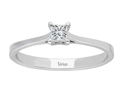 Simple princess cut lab diamond ring made of 14 karat white gold
