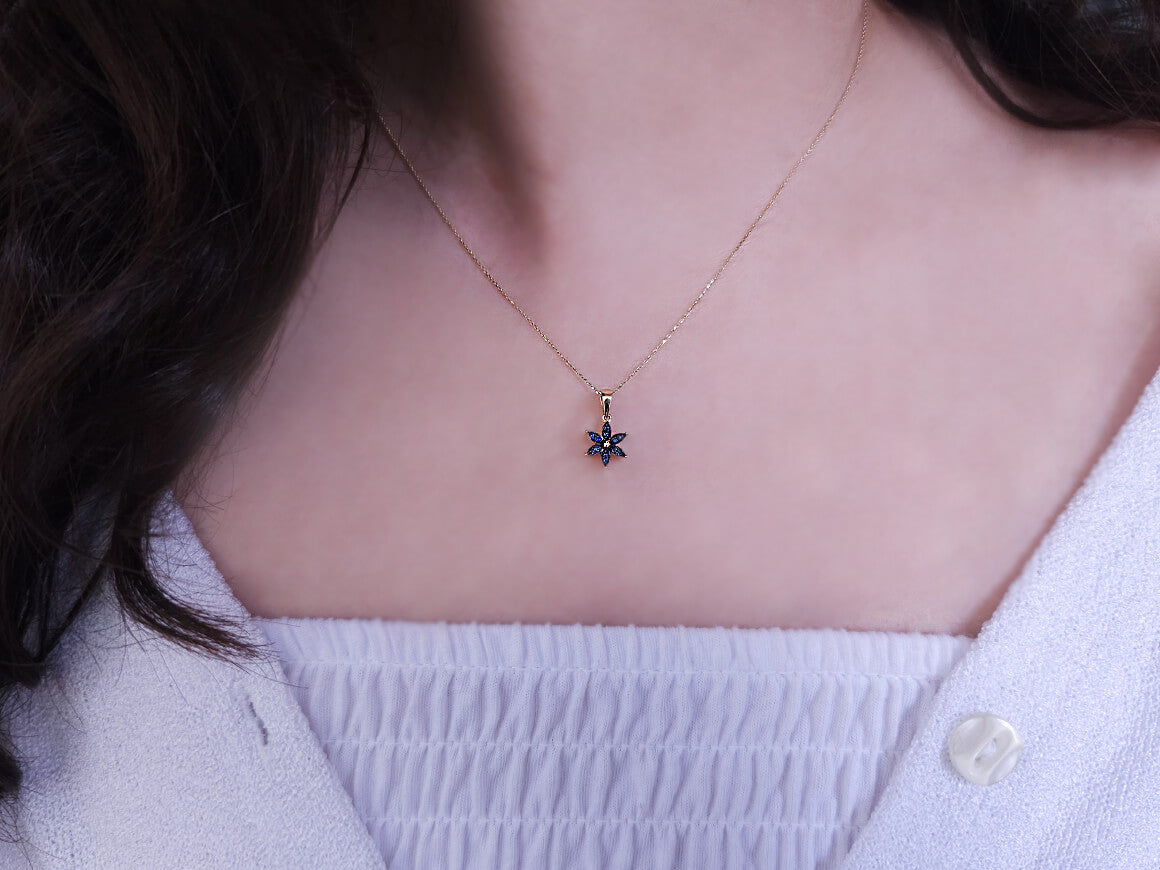 Collier de fleurs de crocus en saphir - Or Jaune 14 carats | Bijoux élégants pour femmes - Bijoux haut de gamme de Rosy Lab Diamonds