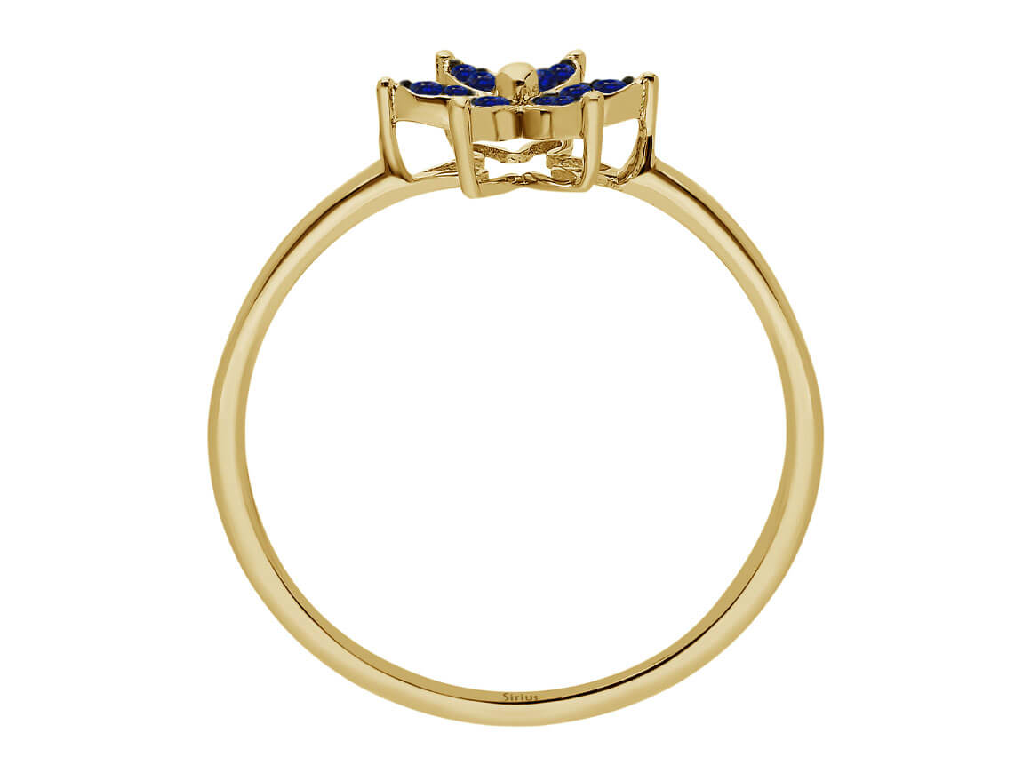 Flower ring with lab diamonds and sapphires in yellow gold
