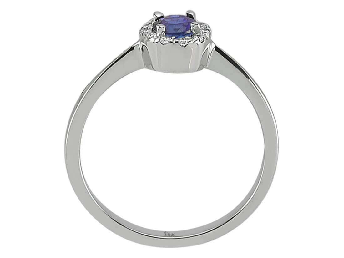 Weißgoldring mit 11 lab-grown Diamanten und einem ovalen Saphir