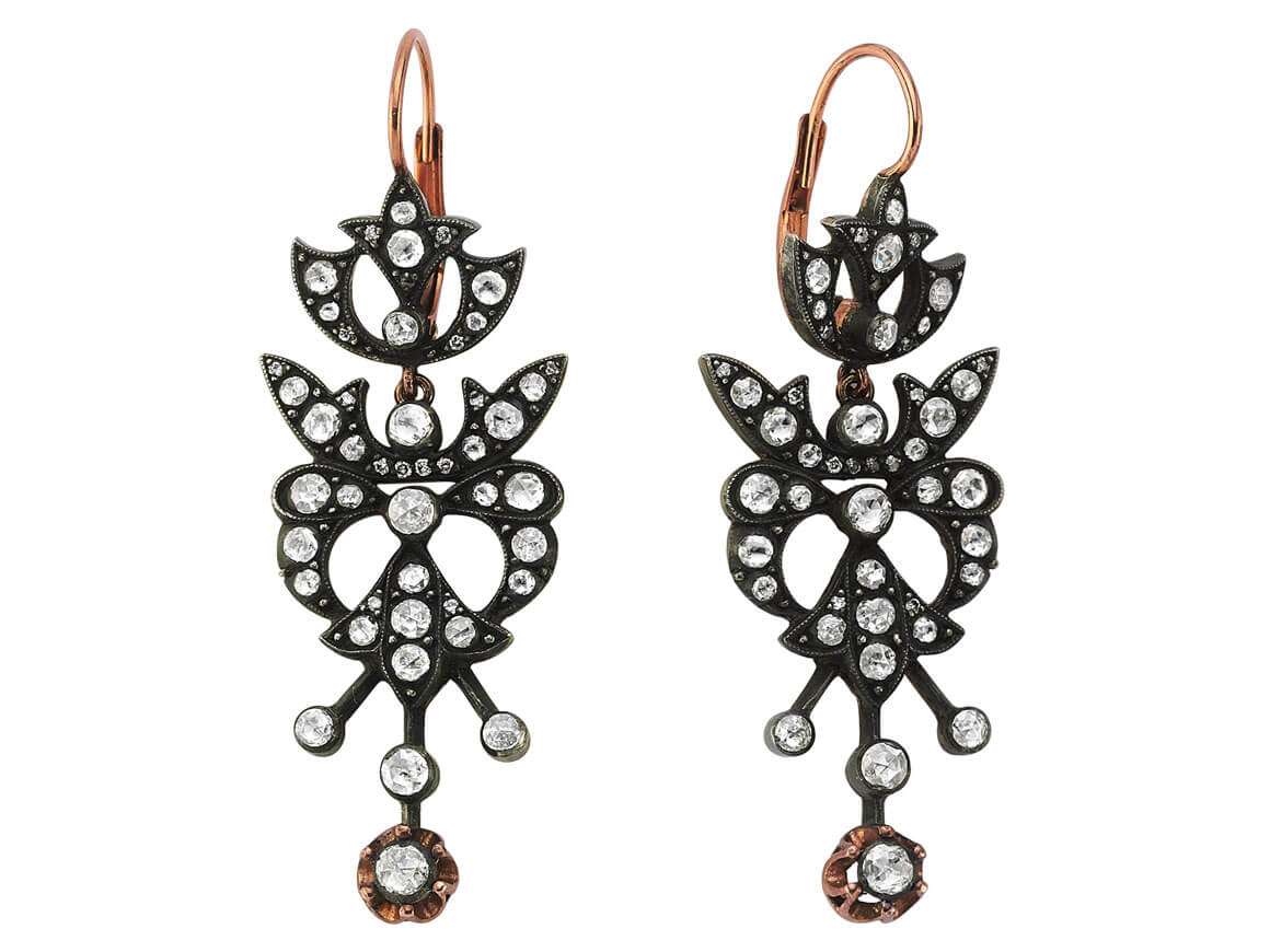 Antique earrings with old-cut diamonds & sparkling accents made of 333 rose gold