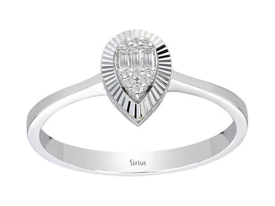 Tropfenglanz Ring mit Baget- und Runddiamanten aus 14K Gold