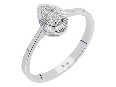 Tropfenglanz Ring mit Baget- und Runddiamanten aus 14K Gold