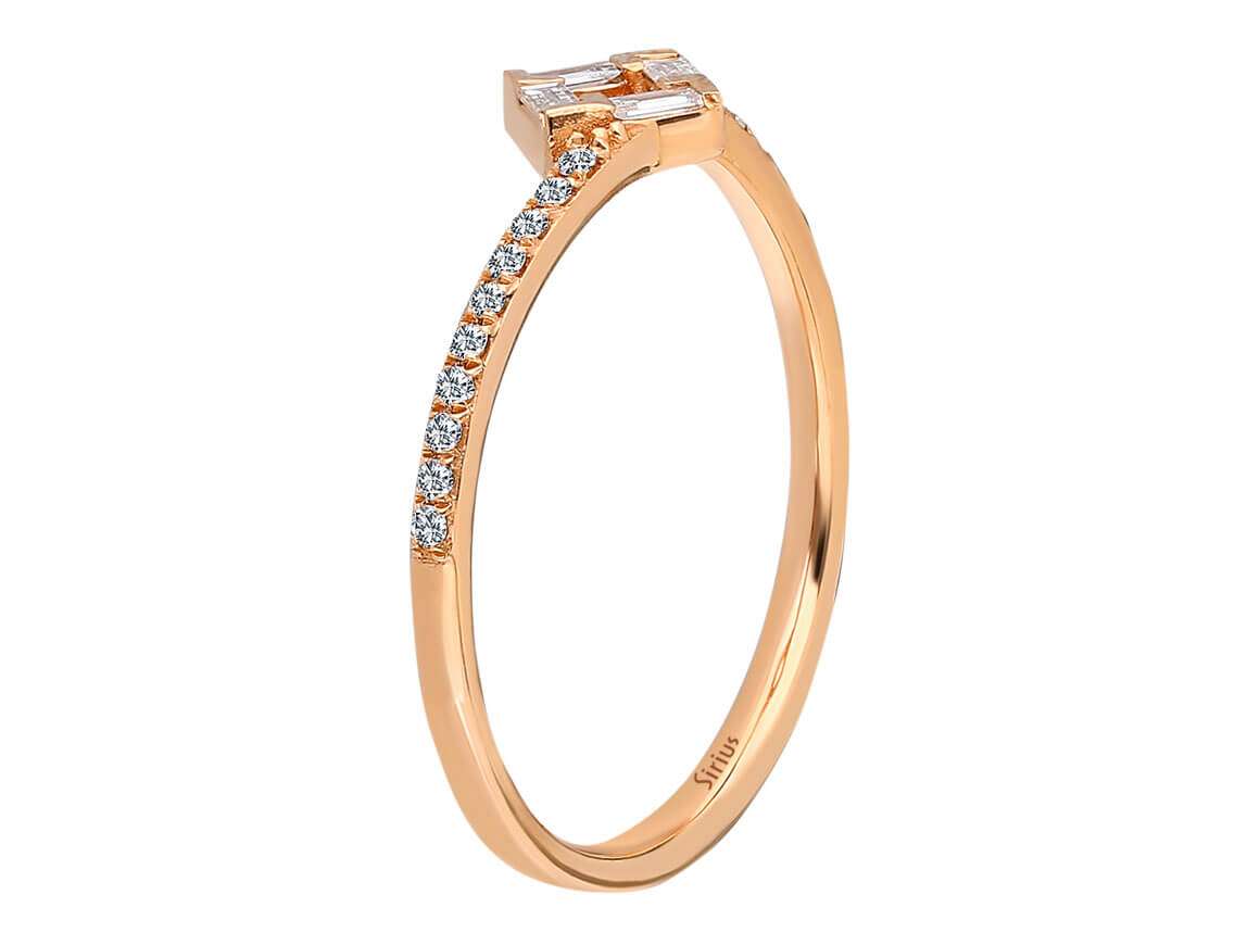 Bague en or rose avec motif géométrique de diamants et 24 diamants de laboratoire