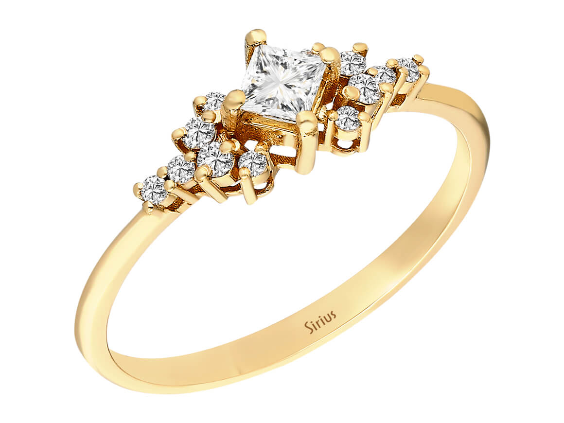 Bague princesse diamant avec taille ronde et princesse – 0,32 ct en or jaune 14 carats