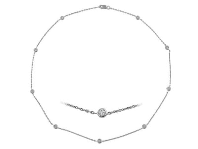 Zarte Halskette mit 9 Brillanten in 14K Weißgold