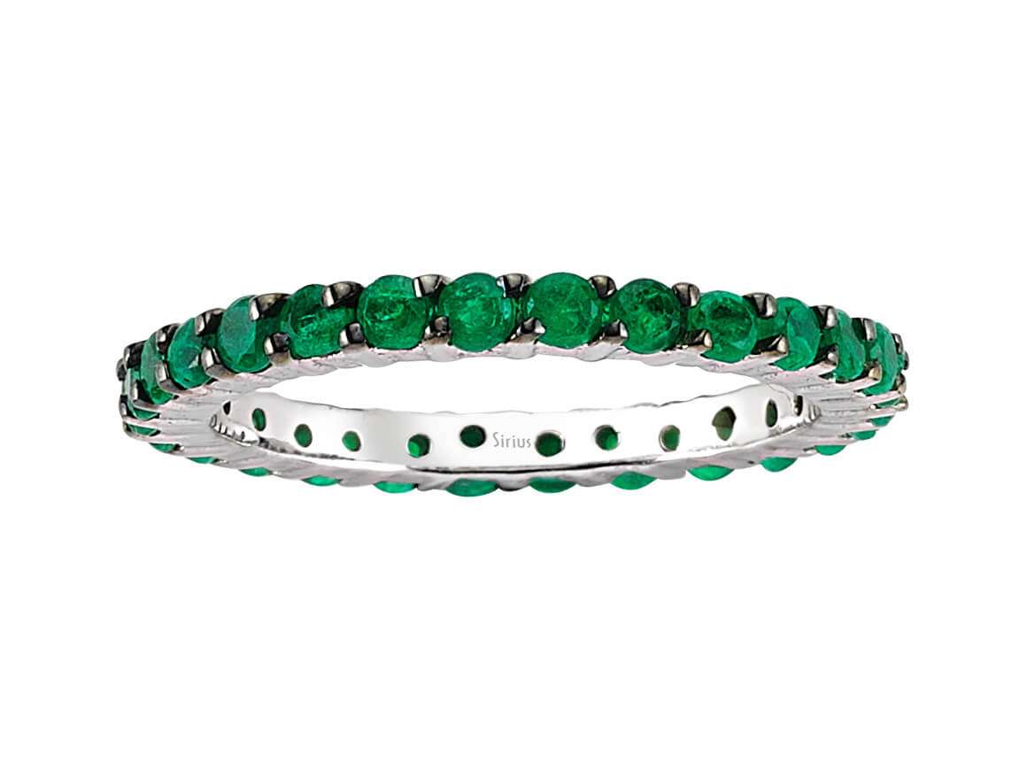 Eleganter Smaragd-Tamturring mit 28 Rundschliff Smaragden aus 14K Weißgold - hochwertiger Schmuck von Rosy Lab Diamonds